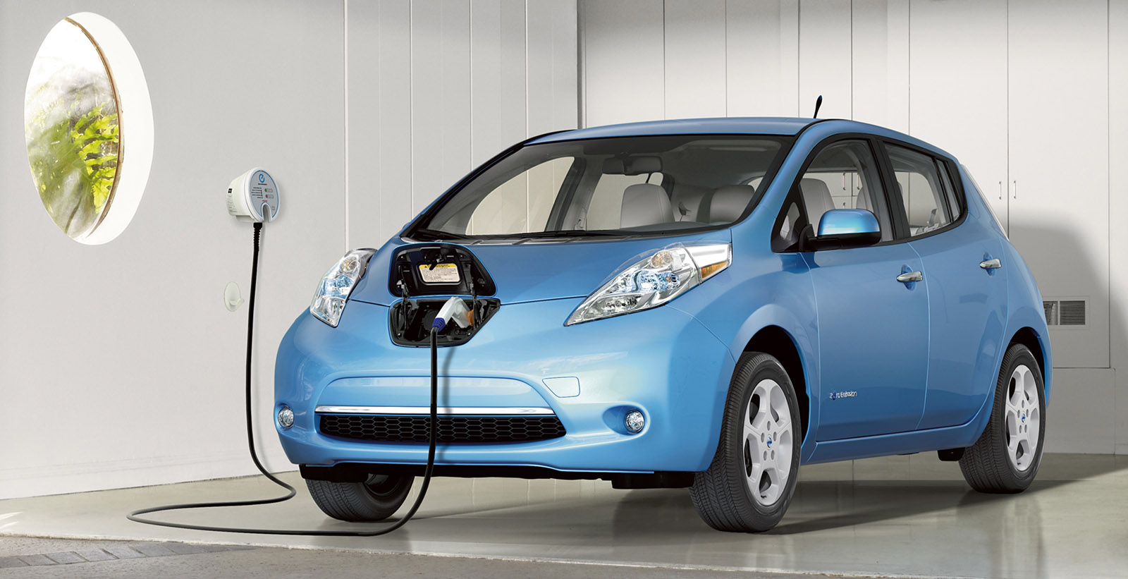 En 2040, la mitad de los autos nuevos serán eléctricos