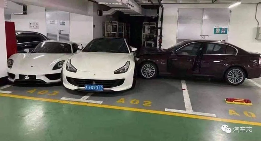 Ferrari y Porsche