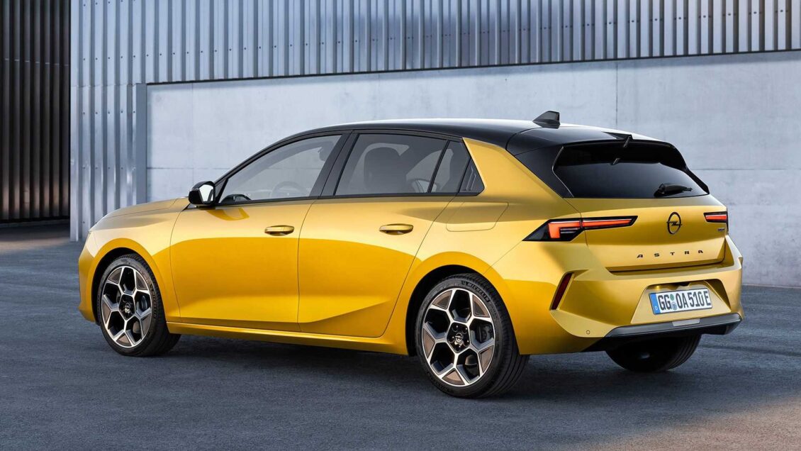 Opel no se rinde con el Astra