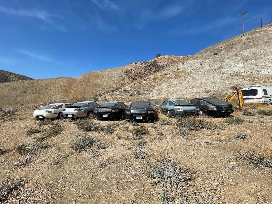 Más de 15 Porsche 928 abandonados