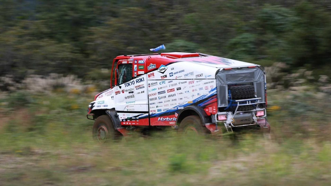 Hino tendrá un camión híbrido en el Dakar 2022