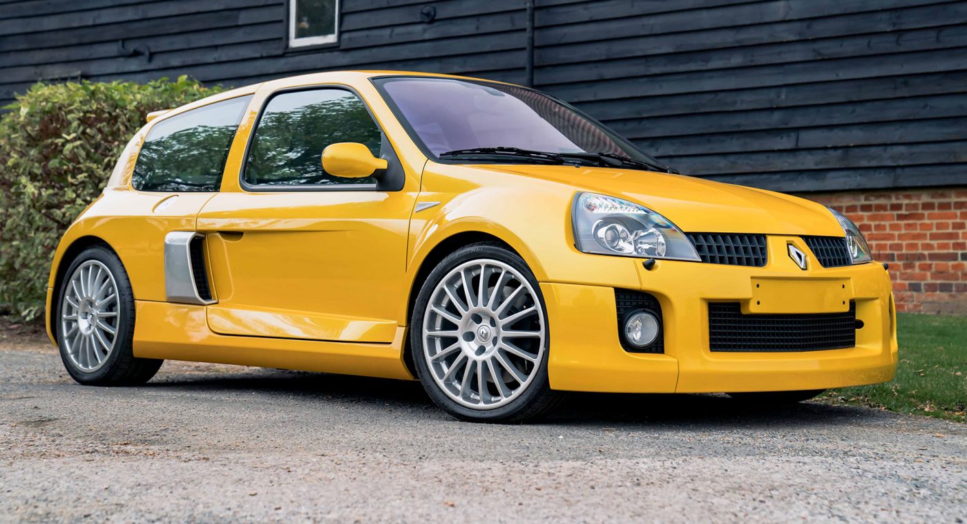 El origen del Renault Clio V6