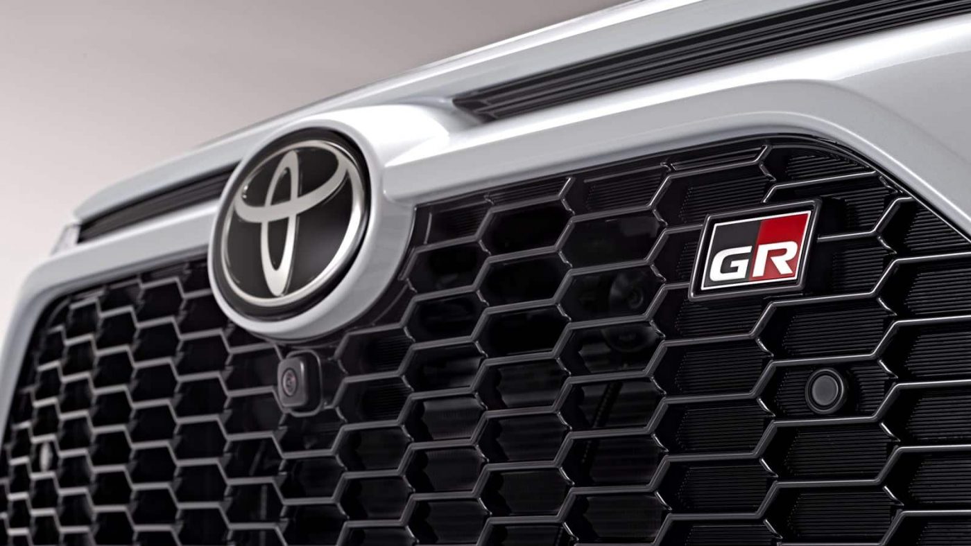 Toyota lanza en Europa su RAV4 más  deportiva