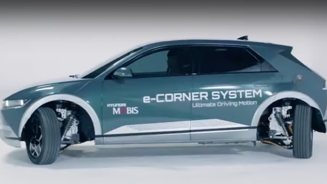 Hyundai e-Corner: para girar en una moneda
