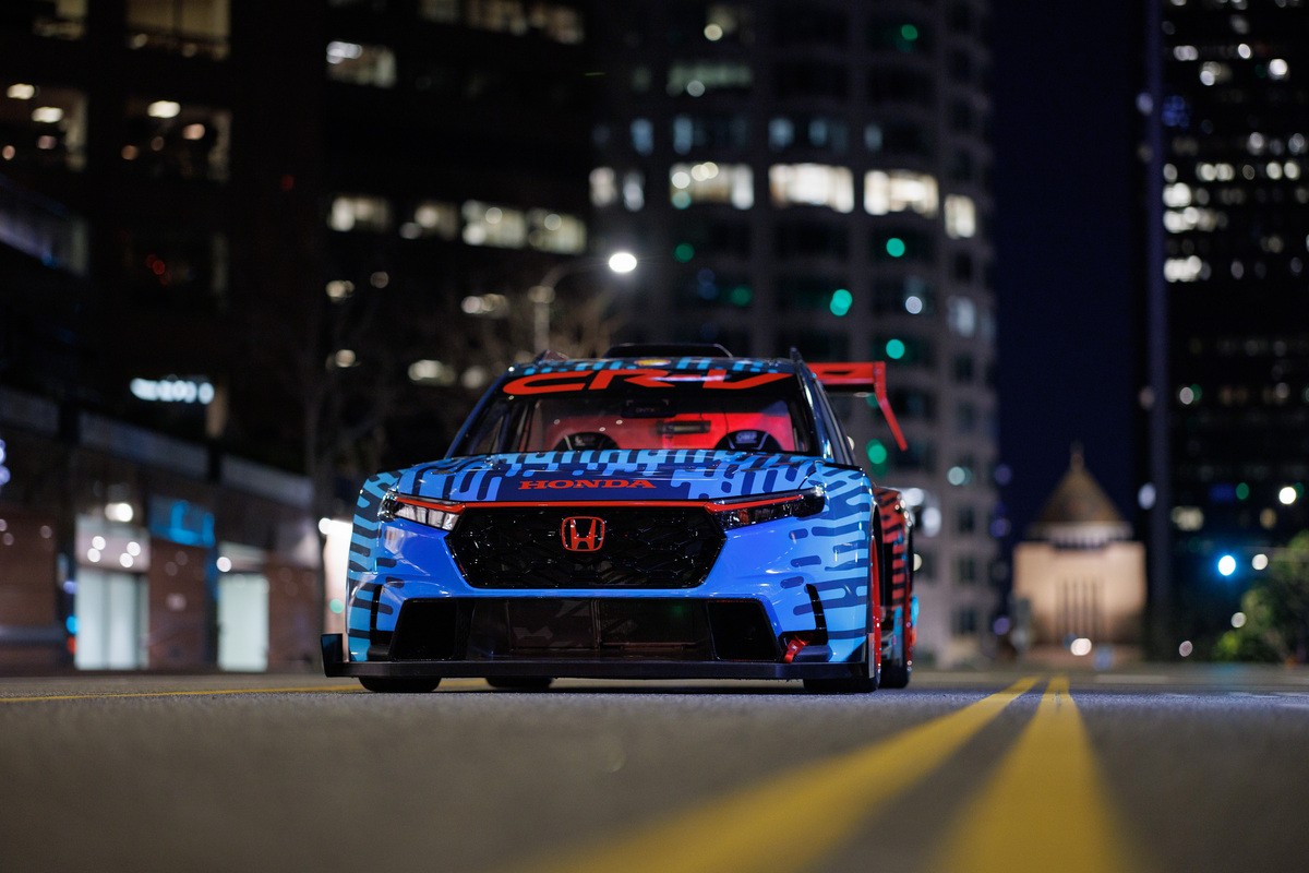 Honda CR-V Hybrid Racer, bestia con ADN de IndyCar
