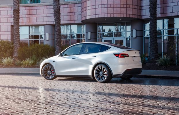 Tesla Model Y, el más vendido del mundo entre enero y abril 2023 21