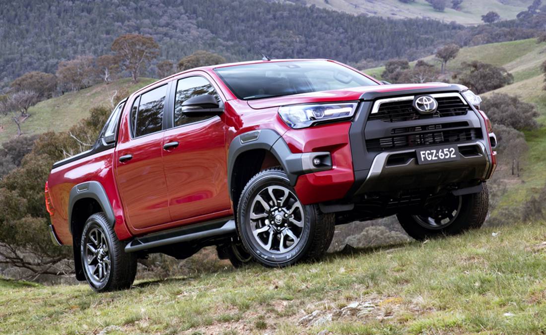 La Toyota Hilux tendrá versión híbrida y se estrenará en Australia 3