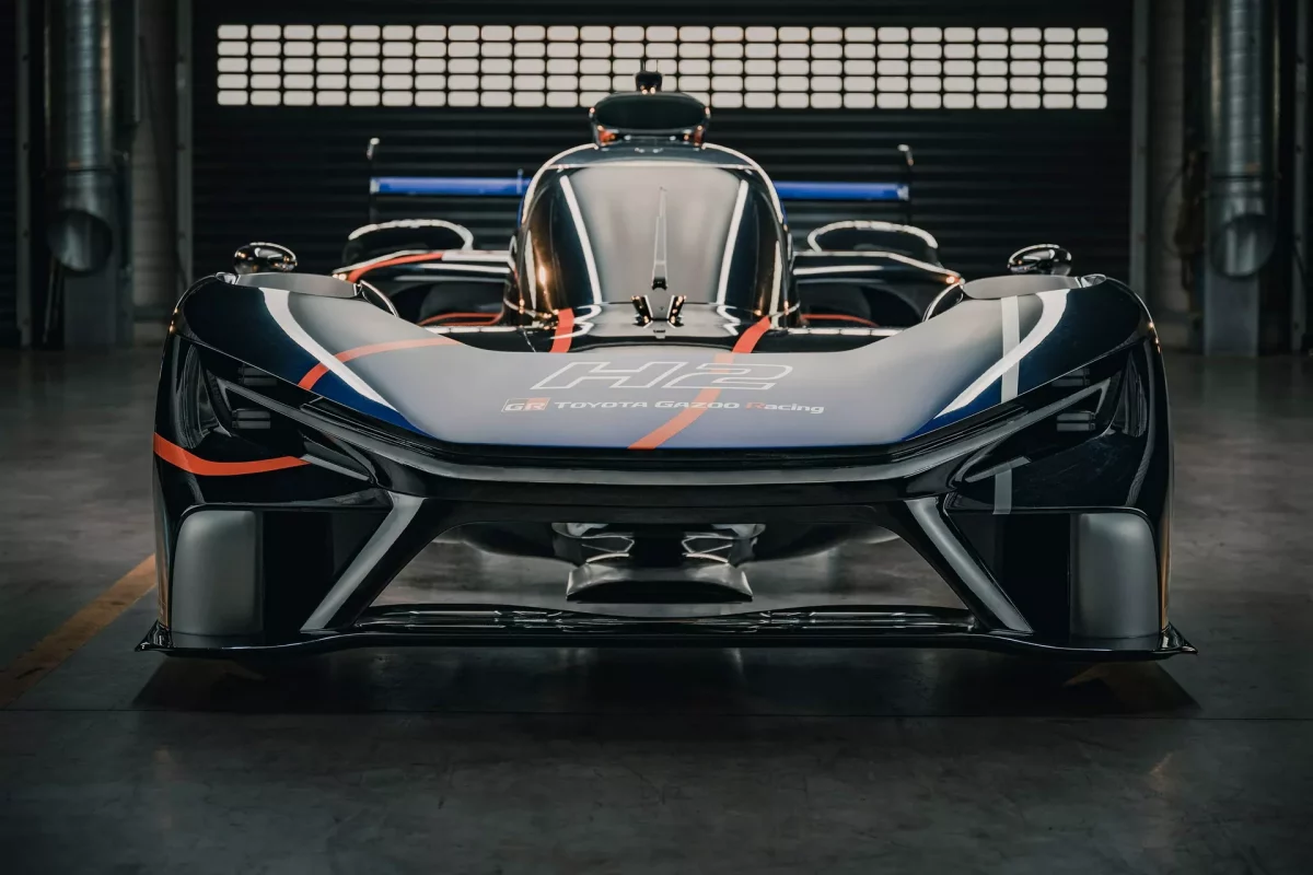 Toyota Gazoo Racing revela el GR H2 a hidrógeno en Le Mans 4