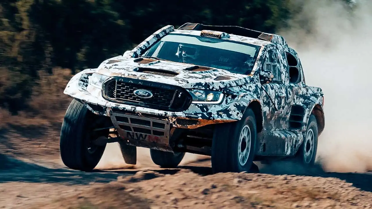Ford se lanza de cabeza al Dakar 19
