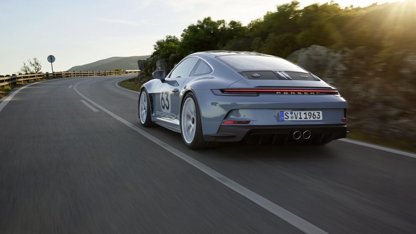 Porsche celebra los 60 años del 911 con Puma 26