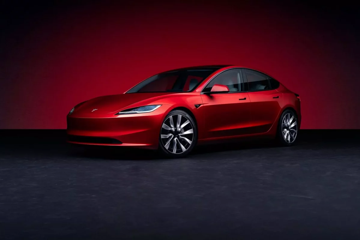 Tesla Model 3 recibe una significativa actualización  12