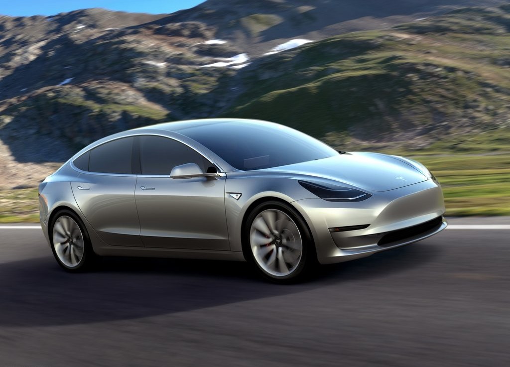 Tesla fabrica un millón de autos en seis meses 3