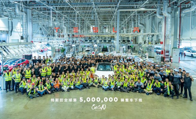 Tesla fabrica un millón de autos en seis meses 34