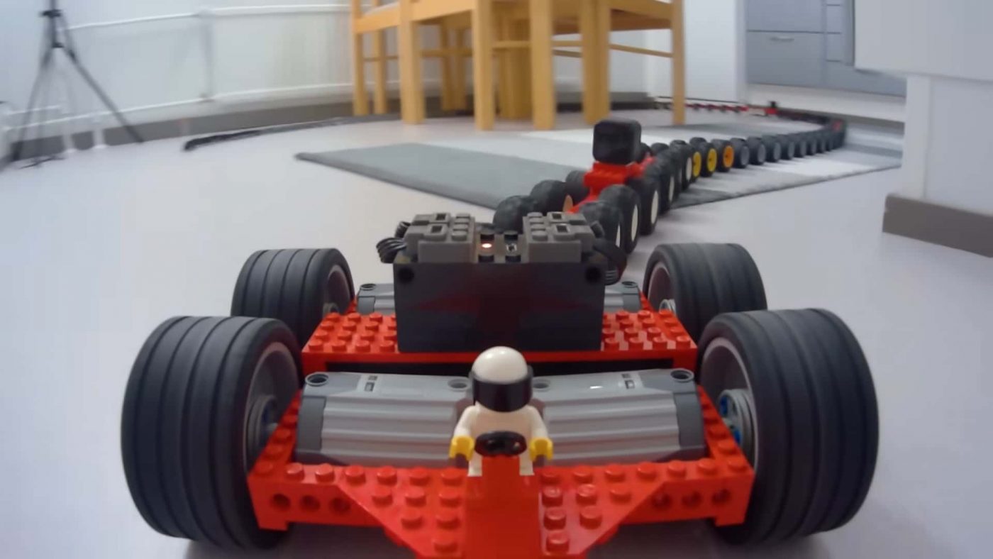 Impresionante Lego serpiente motorizada 15