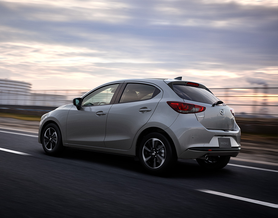 Mazda 2 Signature, el ‘tote’ japonés llegará a Colombia 3