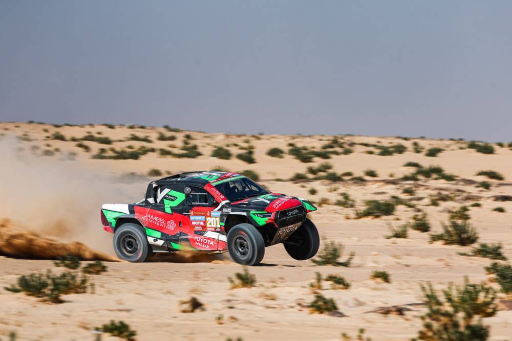 Loeb se embolsilla la cuarta etapa del Dakar 3