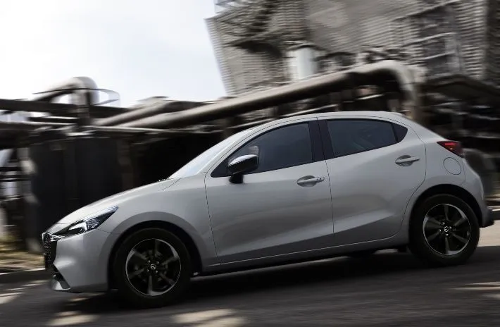 Mazda piensa lanzar su propia línea de seguros 5
