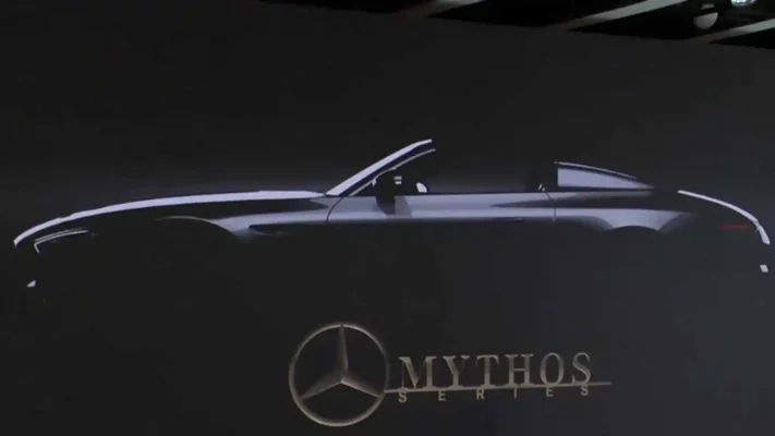 El ultra premium Mercedes Mythos llegará en 2025 34