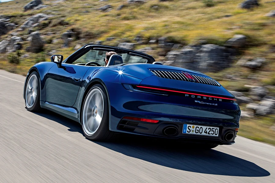 911 Hybrid, el gran lanzamiento de Porsche para 2024 4