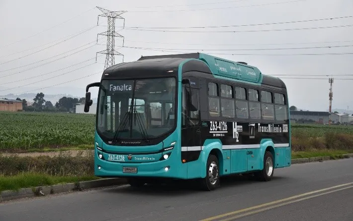 Marcopolo Superpolo lanza línea de autobuses eléctricos y de hidrógeno 4
