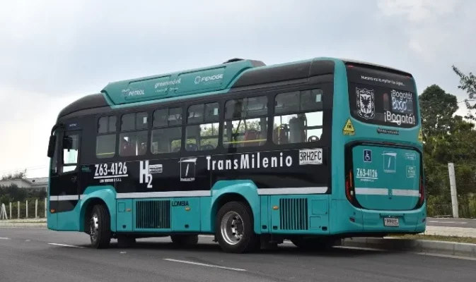 Marcopolo Superpolo lanza línea de autobuses eléctricos y de hidrógeno 69