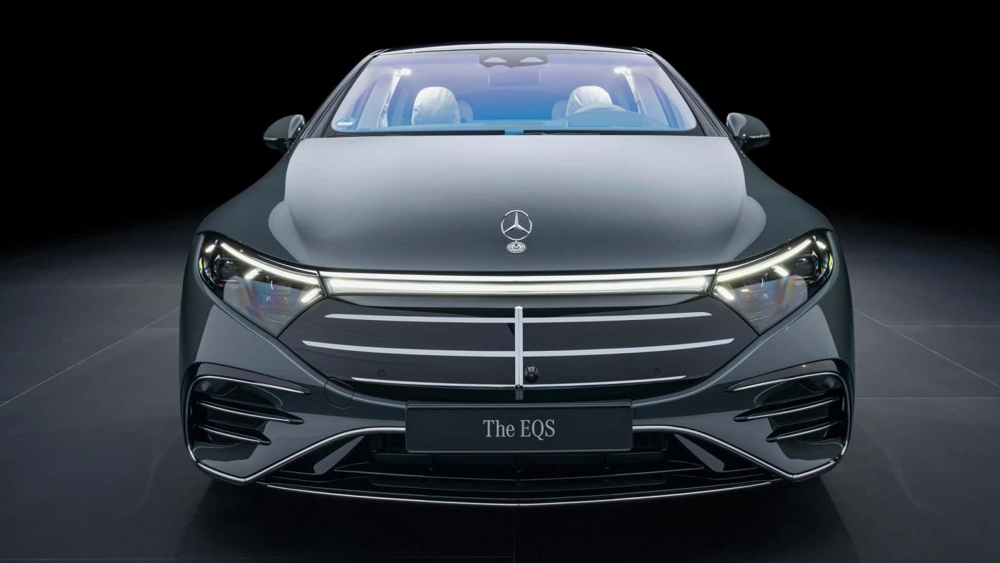 Mercedes EQS 2025, apariencia inquietante 1