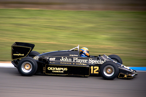 El Lotus F1 de Senna convertido en reloj 7